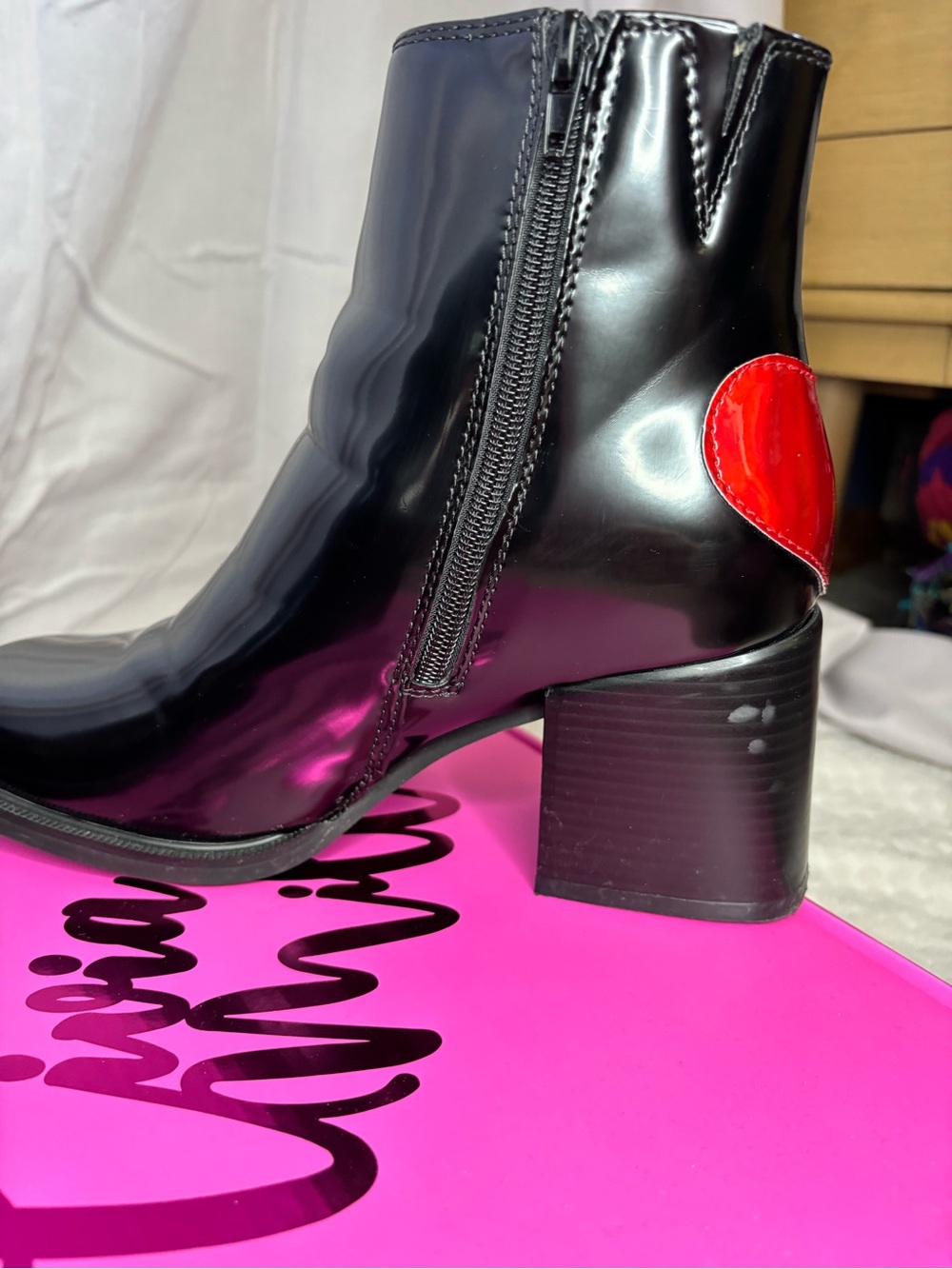 Olivia Miller size 8 Black Patent Ankle Boots with Red Heart Detail - Picture 5 of 9